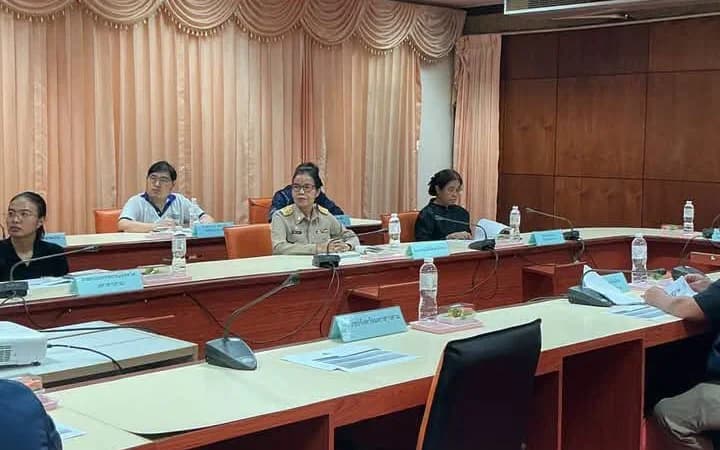 ประชุมกลุ่มย่อย (Focus Group) เพื่อหารือในประเด็นการพัฒนาจังหวัดด้านเศรษฐกิจ ตามการจัดทำแผนพัฒนาจังหวัด 5 ปี ประจำปีงบประมาณ พ.ศ. 2571 – 2575